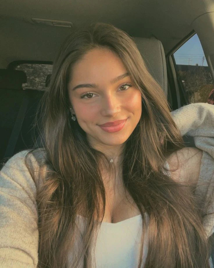 files/aesthetic_aestheticpose_aesthetocgirl_perfectface_beautifulgirl_beautifulgirl_pretty_gorgeous_cute_prettylady_selfie.webp